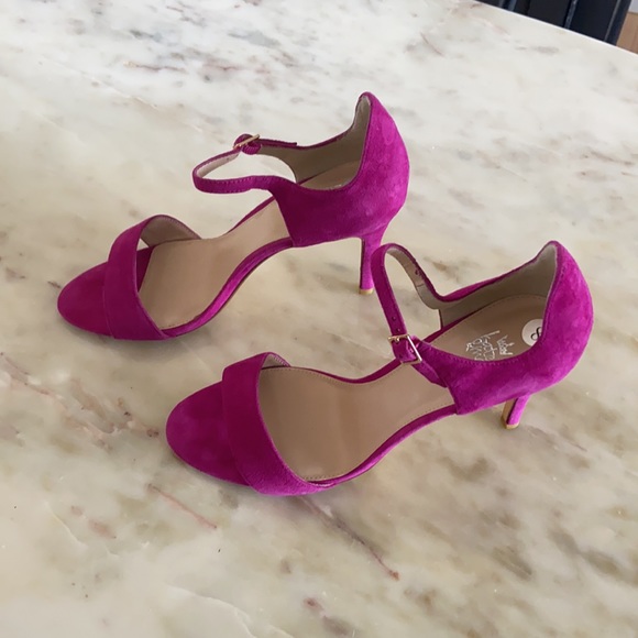 Kate & Mel hot pink suede heels - Picture 3 of 4